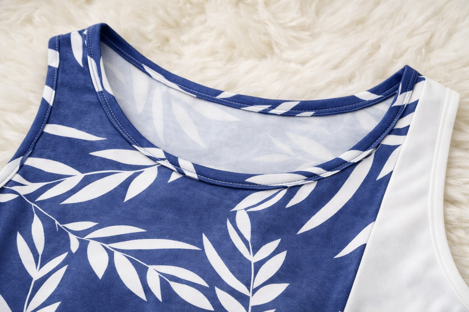 Vestido Longo Reto Plus Com Bolso Frontal - Vestido Plus Size