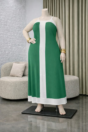 Vestido Longo Elegante e Minimalista Plus Size - Vestido Plus Size