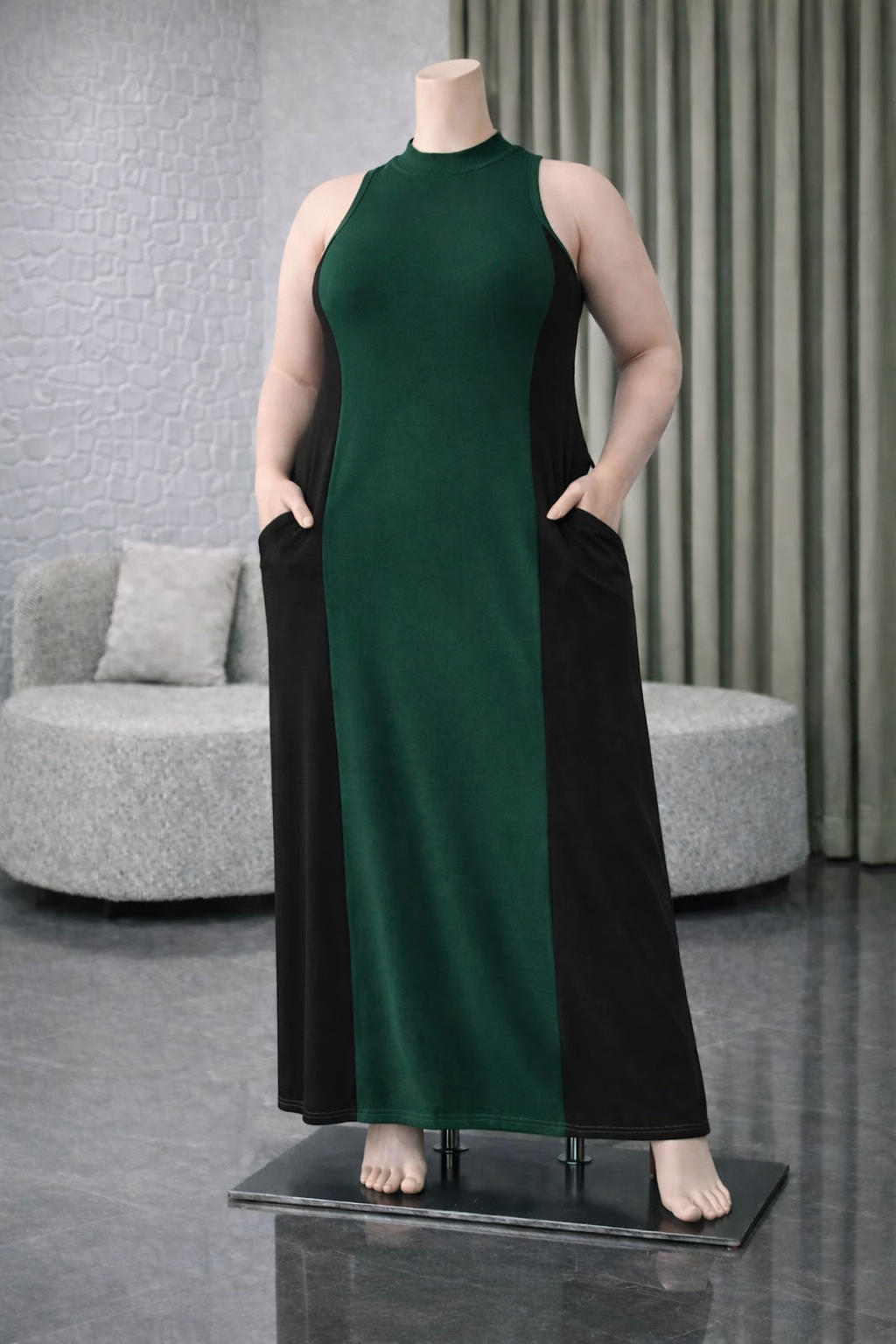 Vestido Longo Modelador Plus Size com Bolsos Laterais - Vestido Plus Size