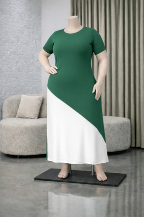Vestido Diagonal Clássico Plus Size
