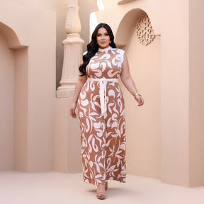 Vestido Longo com Bolsos e Cinto Faixa Plus Size - Vestido Plus Size