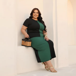 Vestido Comfy Plus Size com Blocos de Cores - Vestido Plus Size