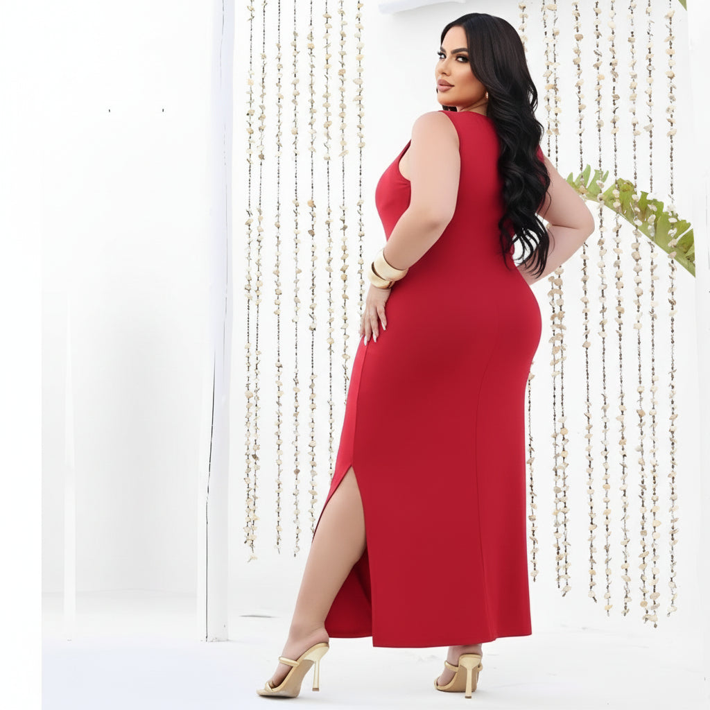 Vestido Plus Size Minimalista com Drapeado Elegante